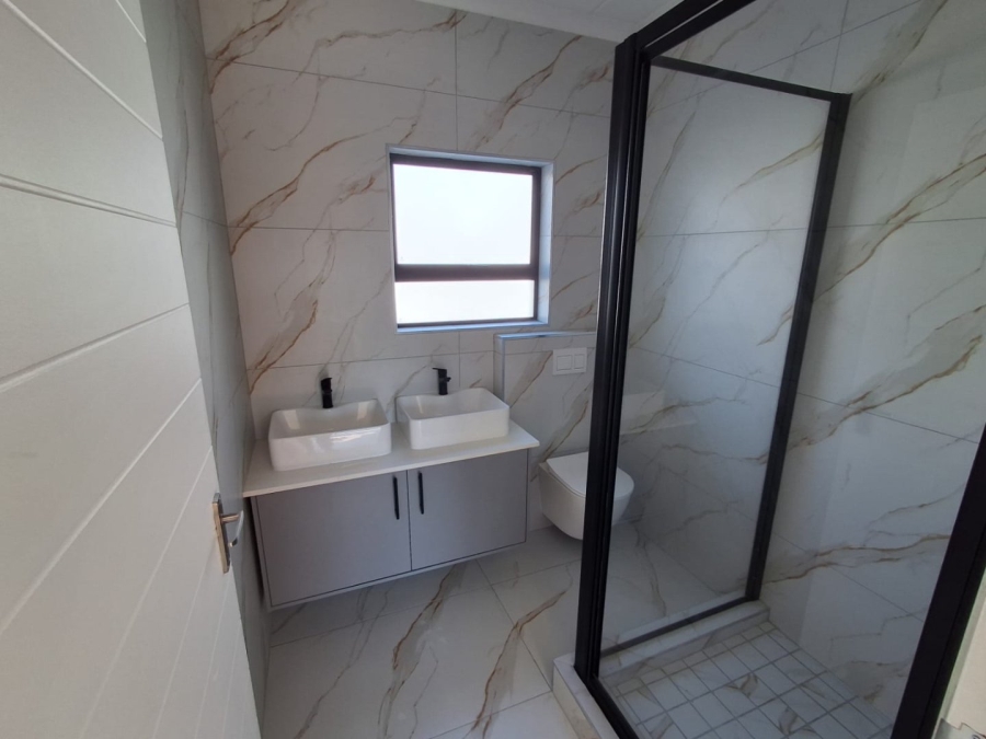 3 Bedroom Property for Sale in Sandown Western Cape